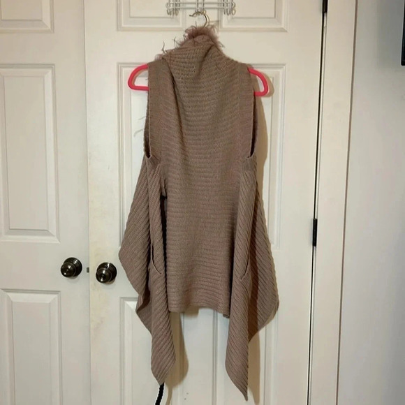 Bison Bisou sweater vest pink Feathered Knitted Cardigan size large sleeveless - Picture 5 of 10